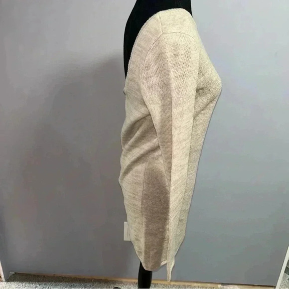 Noul  Sweater - Picture 2 of 6